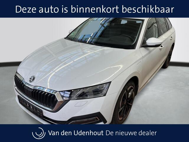Skoda OCTAVIA Combi 1.4 TSI iV 204pk PHEV Style / Trekhaak / Head Up / Adaptief onderstel / Wordt Verwacht