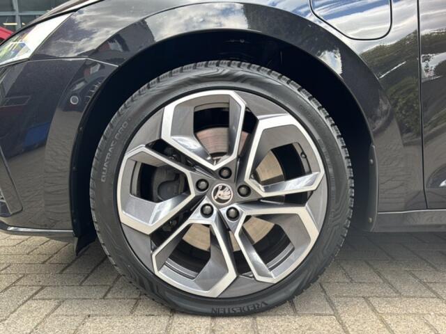 Skoda OCTAVIA 1.4 TSI iV RS FIRST EDITION PANO-DAK/CAMERA/ELEK-KLEP/MEM/ACC/CANTON/STOELVERW