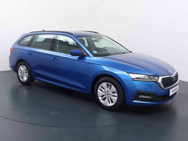 Skoda OCTAVIA Combi 1.0 TSI Ambition | 110 PK | Trekhaak wegklapbaar | LED verlichting | Navigatiesysteem |