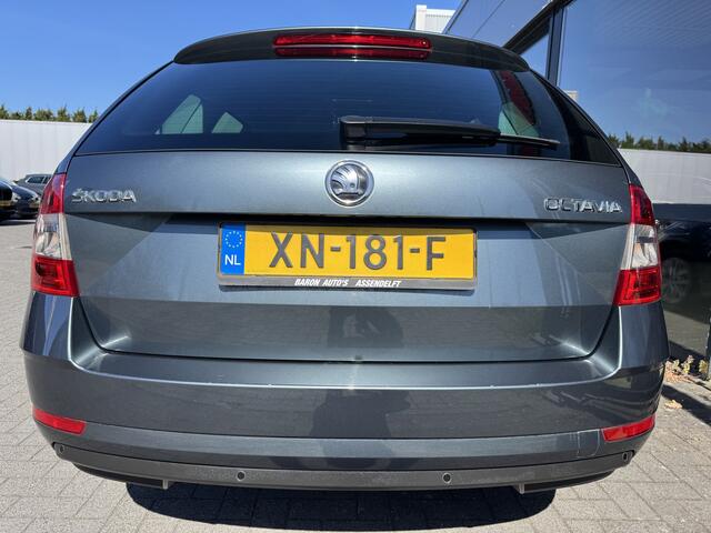 Skoda OCTAVIA Combi 1.0 TSI Greentech Ambition Business