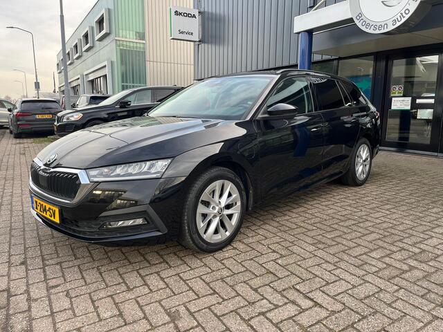 Skoda OCTAVIA Combi 1.4 TSI iV 204pk PHEV DSG Business Edition met Stoel- en S