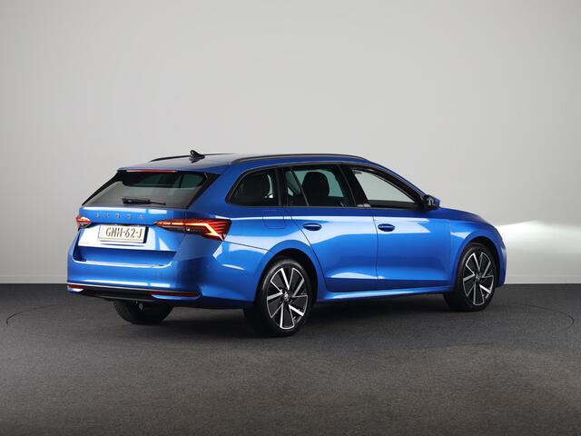 Skoda OCTAVIA Combi 1.5 TSI Business Edition Plus 115pk | Navigatie | 18 inch Lichtmetalen velgen | Parkeercamera | Verlengde garantie |