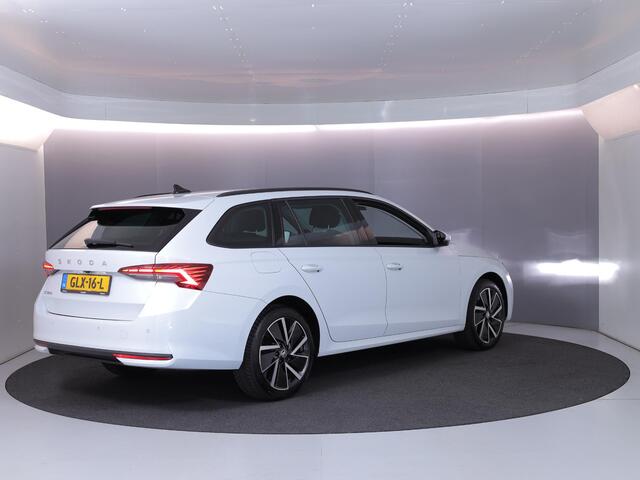 Skoda OCTAVIA Combi 1.5 TSI Business Edition Plus 115PK | Verlengde garantie | Navigatie | 18" LM velgen | Parkeercamera |