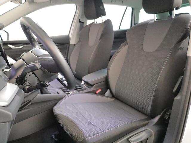 Skoda OCTAVIA Combi 1.5 TSI Business Edition Plus 115PK | Verlengde garantie | Navigatie | 18" LM velgen | Parkeercamera |