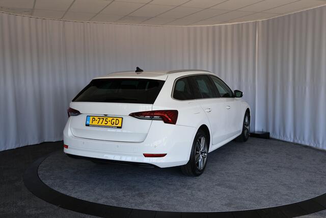 Skoda OCTAVIA Combi 1.0 e-TSI Business Edition Plus, Led, Keyless, Camera Carplay