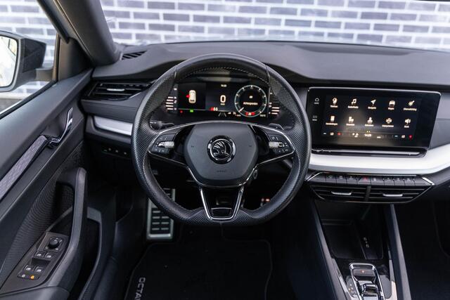 Skoda OCTAVIA Combi 1.0 e-TSI Sport Business | Parkeersensoren | Sportstoelen | Lichtmetalen Velgen 18 inch | Navigatie | Apple Carplay | Android Auto | Voorruitverwarming