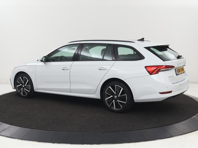 Skoda OCTAVIA 1.4 TSI iV PHEV Business Edition | Adaptive cruise | Stuurverwarming | Carplay | Navigatie | Keyless | Full LED | Virtual Cockpit | Parkeerhulp | Climate control | Plug In