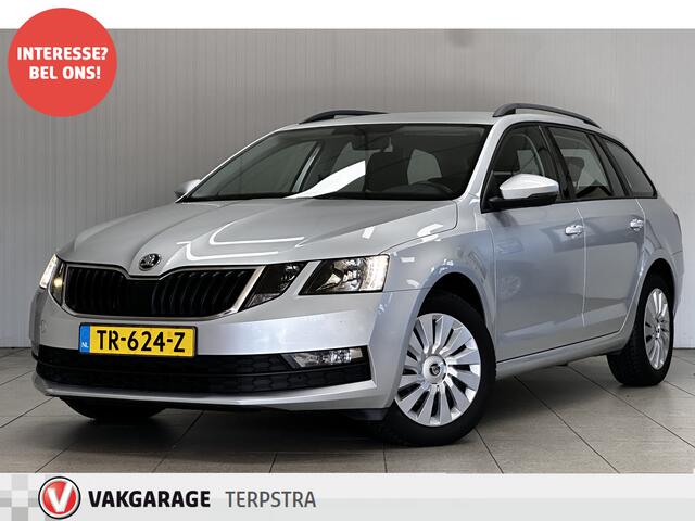 Skoda OCTAVIA Combi 1.0 TSI Greentech Ambition/ Automaat!/ Adaptive Cruise/ Navi/ Apple + Android/ Airco/ Elek. pakket/ Isofix/ Bluetooth/ Armsteun/ Multi. LEDER. Stuur/ Mistl./ Dakrails.