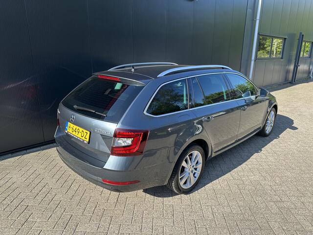 Skoda OCTAVIA Combi 1.0 TSI Greentech Business Edition Plus | Camera | Digital Dash | Clima | Cruise