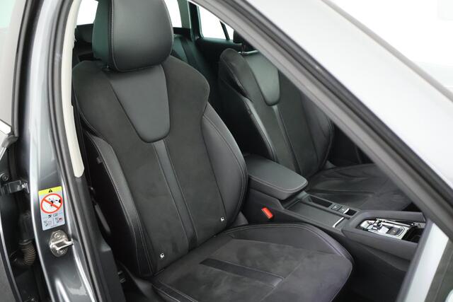 Skoda OCTAVIA Combi 1.5 e-TSI 150pk DSG Sport Business Camera ACC Navigatie Panoramadak
