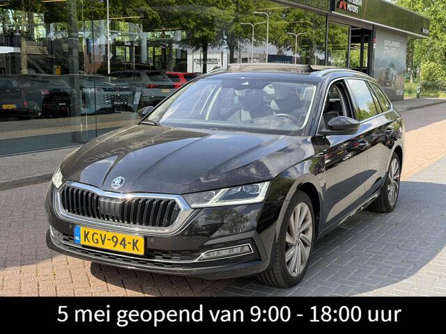 Skoda OCTAVIA Combi 1.4 TSI iV PHEV Sportline Business 205PK | Panoramadak | Leder | Memory Seats | Canton | Afn. Trekhaak | Winterset extra!