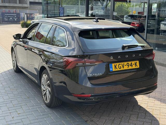 Skoda OCTAVIA Combi 1.4 TSI iV PHEV Sportline Business 205PK | Panoramadak | Leder | Memory Seats | Canton | Afn. Trekhaak | Winterset extra!