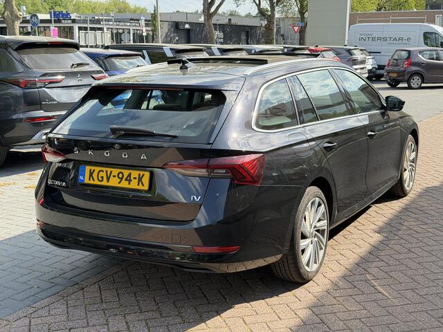 Skoda OCTAVIA Combi 1.4 TSI iV PHEV Sportline Business 205PK | Panoramadak | Leder | Memory Seats | Canton | Afn. Trekhaak | Winterset extra!