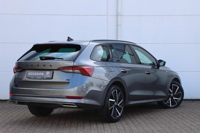 Skoda OCTAVIA Combi 1.4 TSI iV PHEV Sportline Business | Stoelverwarming voor- en achter | Stuurverwarming | Adaptive