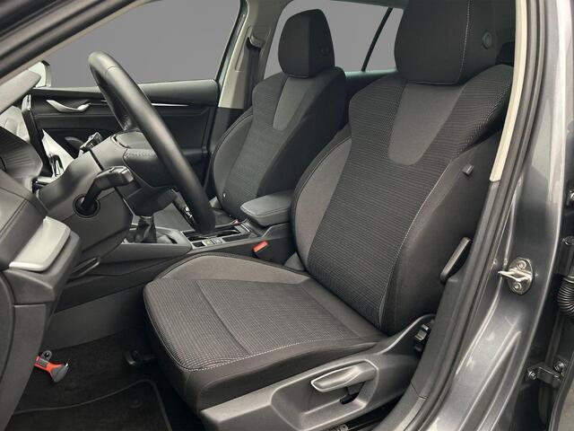 Skoda OCTAVIA Combi Business Edition 1.5 TSI 115pk Cruise control, Parkeersensoren, App connect, LED koplampen, Airco, DAB, Radio, Bluetooth