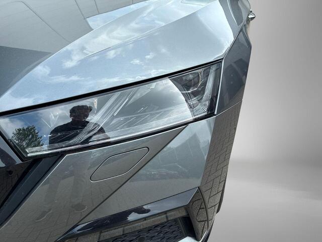 Skoda OCTAVIA 1.4 TSI 245pk DSG iV PHEV RS Business · Trekhaak inklapbaar · Head-Up Display · Canton Audio · Keyless · Stuur- & Stoelverwarming · Elek. Achterklep · Zwart Optiek ·