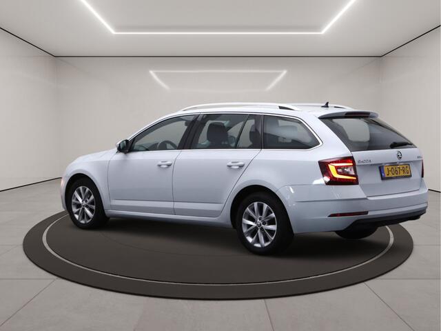 Skoda OCTAVIA Combi 1.0 TSI 115 PK Greentech Style Business, Stoelverwarming, Climate Control, Navigatie