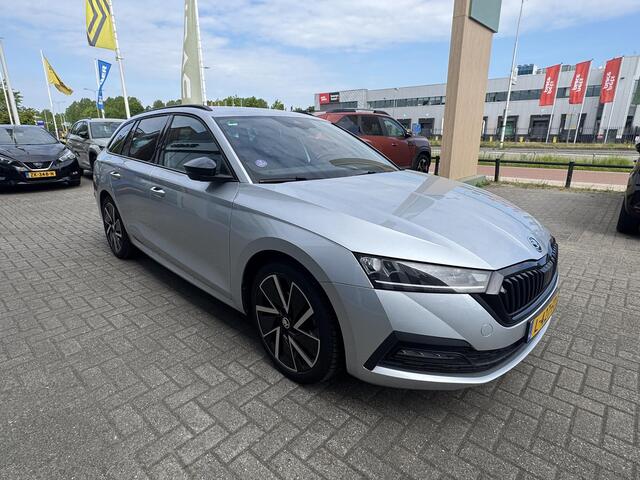 Skoda OCTAVIA Combi 1.0 e-TSI Sport Business | Navigatie | Carplay |