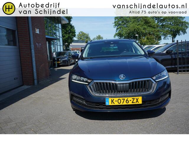 Skoda OCTAVIA Combi 1.0 E-TSI 111PK BUSINESS EDITION ORIGINEEL NL DEALER ONDERHOUDEN CAMERA VIRTUEEL COCKPIT STOEL+STUURVERWARMING ANDROID/APPLECARPLAY NAVI ELECTR.KLEP AFN.TREKHAAK KEYLESS PDC V+A+ASSIST CRUISECONTROL ENZ...