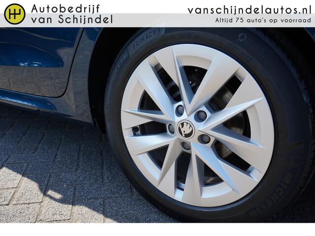Skoda OCTAVIA Combi 1.0 E-TSI 111PK BUSINESS EDITION ORIGINEEL NL DEALER ONDERHOUDEN CAMERA VIRTUEEL COCKPIT STOEL+STUURVERWARMING ANDROID/APPLECARPLAY NAVI ELECTR.KLEP AFN.TREKHAAK KEYLESS PDC V+A+ASSIST CRUISECONTROL ENZ...