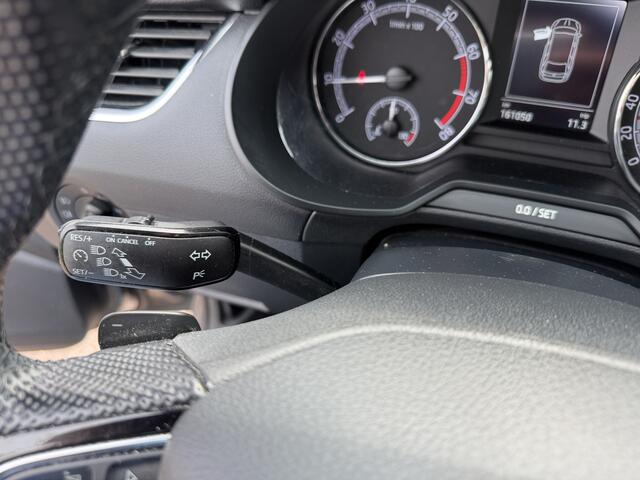 Skoda OCTAVIA Combi 1.5 TSI DSG Greentech Sport Business Pano/Carplay/Stoelverw