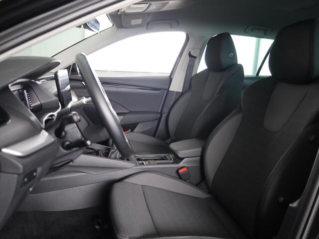 Skoda OCTAVIA Combi 1.5 TSI Business Edition Plus 115 pk | Verlengde garantie | Navigatie | Parkeersensoren | Achteruitrijcamera | Keyless | Adaptieve cruise control |