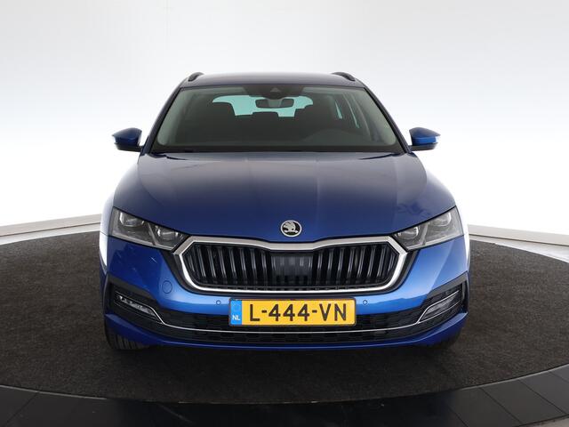 Skoda OCTAVIA Combi 1.5 TSI First Edition | Navi | Clima | Trekhaak |