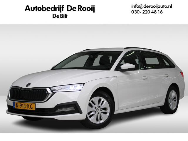 Skoda OCTAVIA Combi 1.0 TSI Business Edition Navigatie | Climate Control | Lichtemetalen velgen | Cruise Control