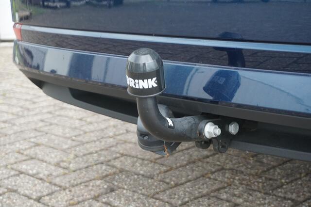 Skoda OCTAVIA Combi 1.0 e-TSI Automaat Edition | TREKHAAK | ADAPT. CRUISE | CARPLAY |
