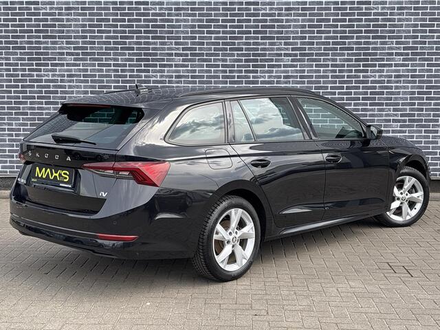 Skoda OCTAVIA Combi 1.4 TSI IV Business | Plug-in Hybrid (PHEV) | Achteruitrijcamera | Navigatie | Apple Carplay | Android Auto | Keyless Entry | Stoelverwarming voor en achter | SunSet | Parkeersensoren