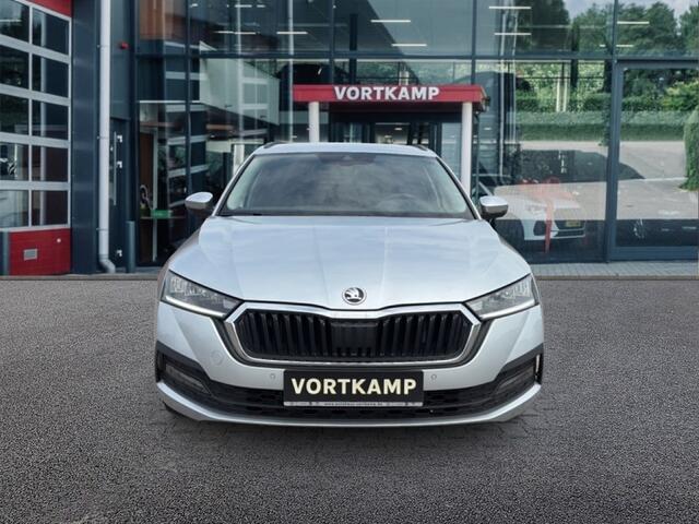 Skoda OCTAVIA 1.4 TSI iV AMBITION PDC/CLIMA/STOEL+STUURVERW/NAVI/CARPLAY