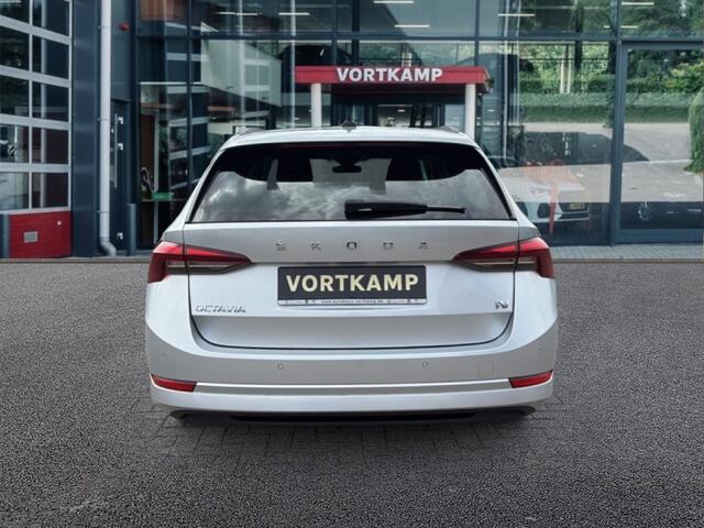 Skoda OCTAVIA 1.4 TSI iV AMBITION PDC/CLIMA/STOEL+STUURVERW/NAVI/CARPLAY