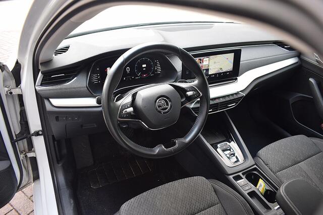 Skoda OCTAVIA Combi 1.0 e-TSI Business Edition Plus | Stoelverw. | AppleCarplay | Adaptive | 18" LM Velg |