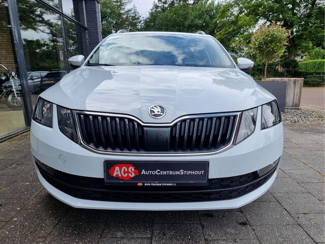 Skoda OCTAVIA Combi 1.0 TSI Greentech Ambition Business | Camera | PDC | Climate | Topstaat!
