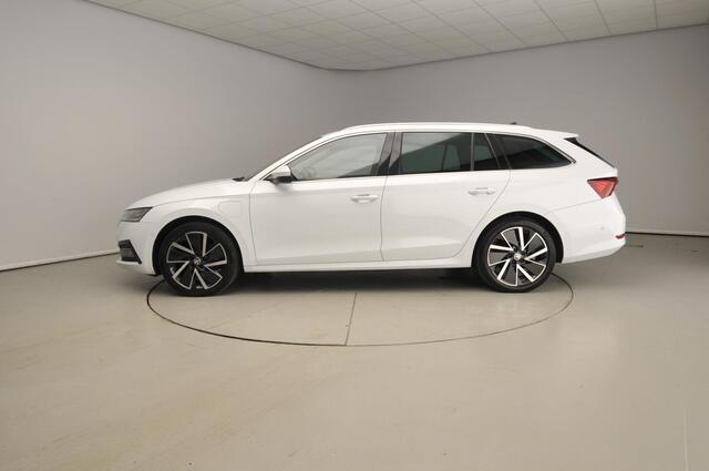 Skoda OCTAVIA Combi 1.4 TSI iV PHEV Business Edition Plus | HUD | Stoel / Stuur / Achterbank verwarmd