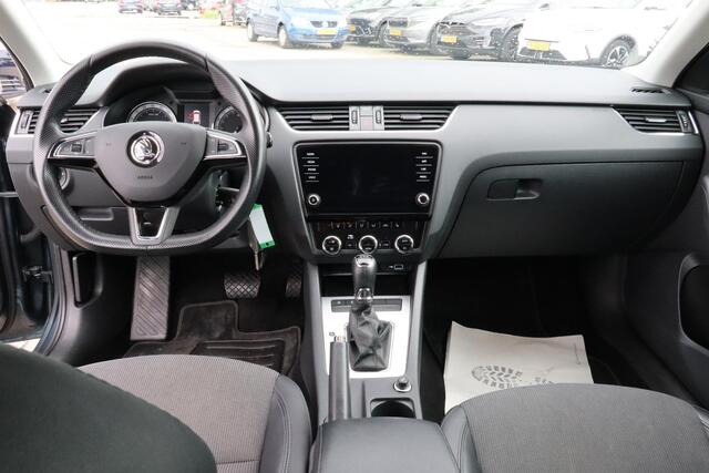 Skoda OCTAVIA Combi 1.6 TDI Greentech Ambition Business | BTW Auto | Trekhaak | Navigatie | Cruise control | Climate Control