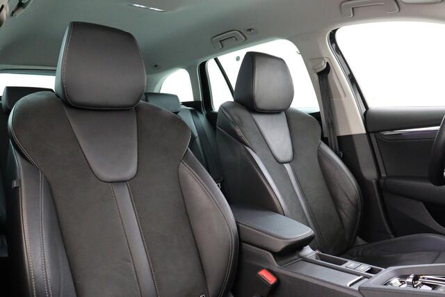 Skoda OCTAVIA Combi 1.4TSI/204PK IV PHEV BUSINESS EDITION PLUS -MEMORY-SEAT|ADAP.CRUISE|CAMERA|KEYLESS|STOEL/STUURVERW.|PRIVACY.GLAS|ADAP.LED|DODEHOEKDETECTIE