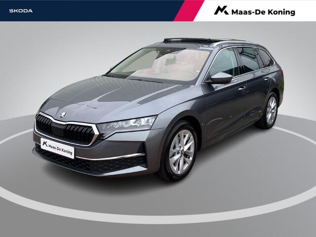Skoda OCTAVIA Combi 1.5TSI/150PK MHEV FL Design DSG · Panoramadak · Camera + Parkeersensoren · Apple/Android Car Play · Garantie t/m 21-05-2029 of 60000km.