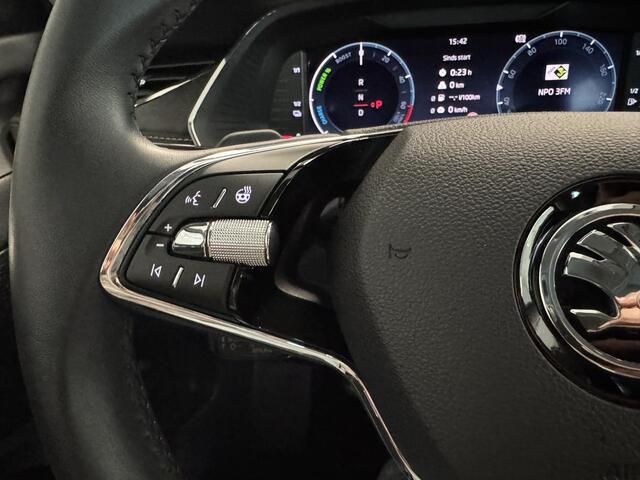 Skoda OCTAVIA Combi 1.4 TSI iV PHEV Memory/ACC/Trekhaak/Head-up/Carplay/Stoelverwarming