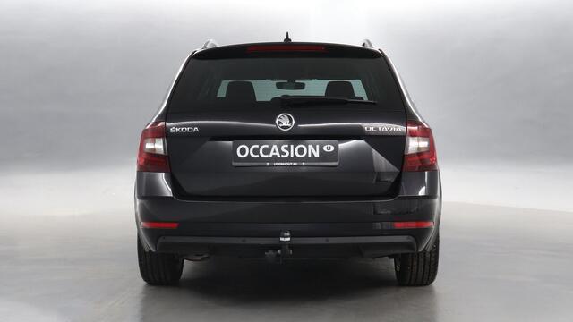 Skoda OCTAVIA Combi 1.5 TSI 150pk Greentech Business Edition Plus DSG / Keyless / Navigatie / Stoelverwarming