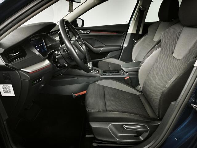 Skoda OCTAVIA Combi 1.5 e-TSI Business Edition | Stoelverwarming | Trekhaak | Navigatie | Parkeersensoren V+A |