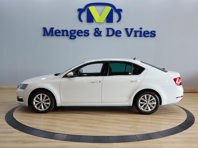 Skoda OCTAVIA 1.0 TSI Greentech Ambition Business Airco ECC | DAB | Apple Carplay | Half leer-stof | Cruise Control | Isofix | NAP