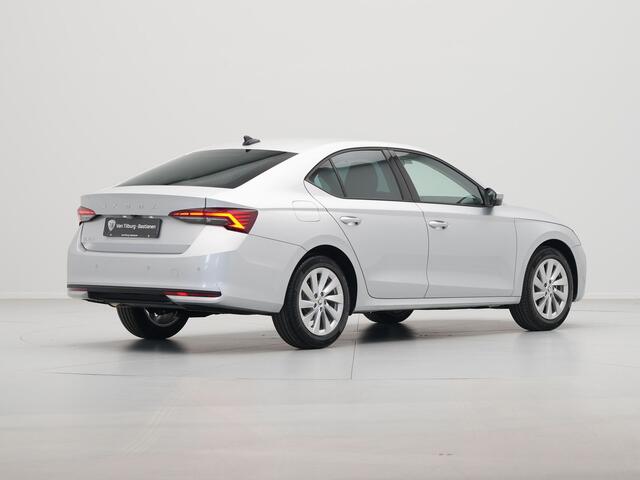 Skoda OCTAVIA 1.5 TSI MHEV First Edition | Camera | Navigatie | Stoelverw. | Android/Carplay
