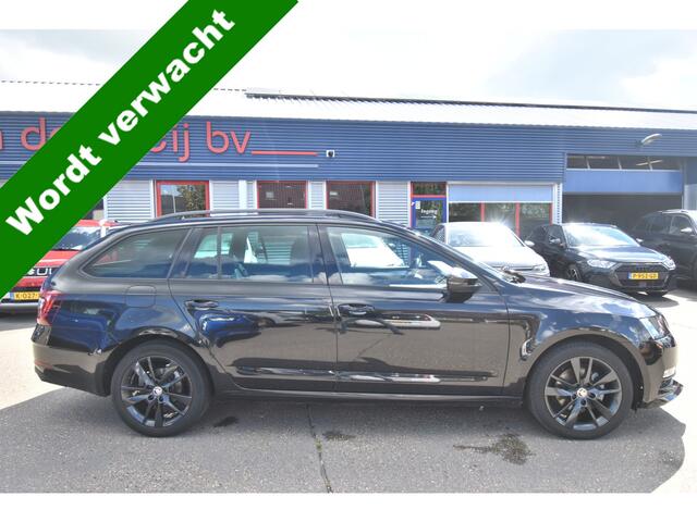 Skoda OCTAVIA Combi 1.0 TSI Greentech Sport Business , TREKHAAK , CLIMATR , CR CONTR , NAVI , PDC A , LMV17 ,