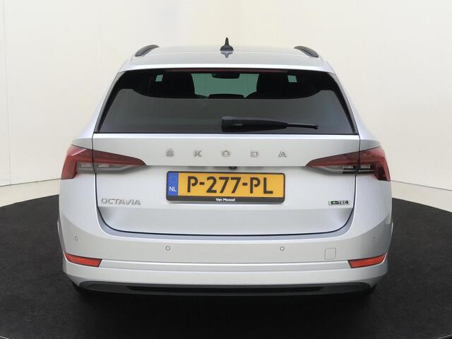 Skoda OCTAVIA Combi 1.5 e-TSI Business Edition Plus 150PK | Apple Carplay/Android | Autonomous Emergency Braking | cruise control adaptief | dodehoek detectie | LED koplampen | navigatiesysteem full map |