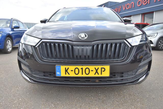 Skoda OCTAVIA Combi 1.0 e-TSI Sport Business , VIRTUAL COCKPIT , CR CONTR , NAVI , LMV17 , PDC A , CLIMATR ,