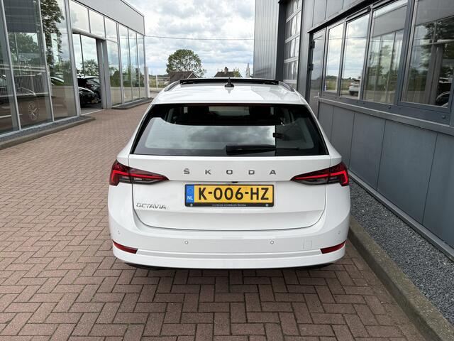 Skoda OCTAVIA Combi 1.0 TSi Business Edition PANORAMDAK/CAMERA/ADAPT.CRUISE/PDC/WINTERPACK