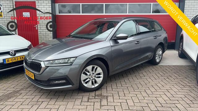 Skoda OCTAVIA Combi 1.5 e-TSI Business Edition AUTOMAAT / TREKHAAK / CARPLAY / FULL LED / KEYLESS / CLIMA / PDC / BLUETOOTH / CRUISE / NL-AUTO