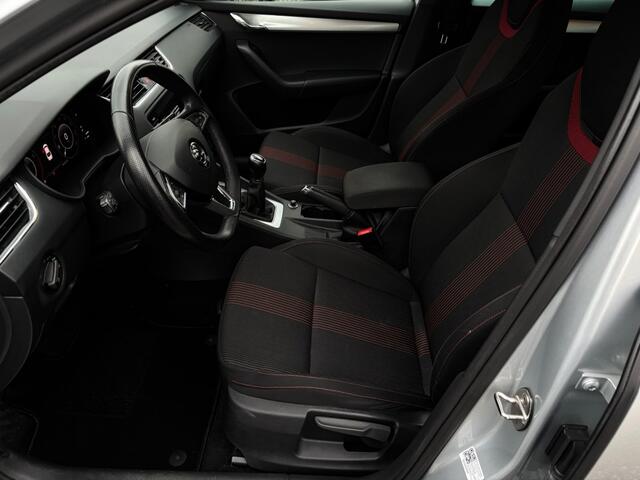 Skoda OCTAVIA 1.0 TSI Sport Business | Virtual cockpit | Stoelverwarming | DAB
