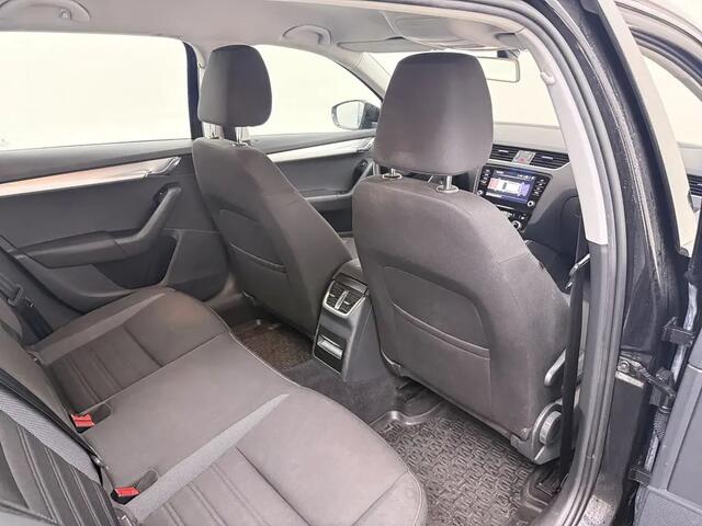 Skoda OCTAVIA Combi 1.4 TSI Greentech Style Business Gratis Afleverpakket! | Trekhaak |